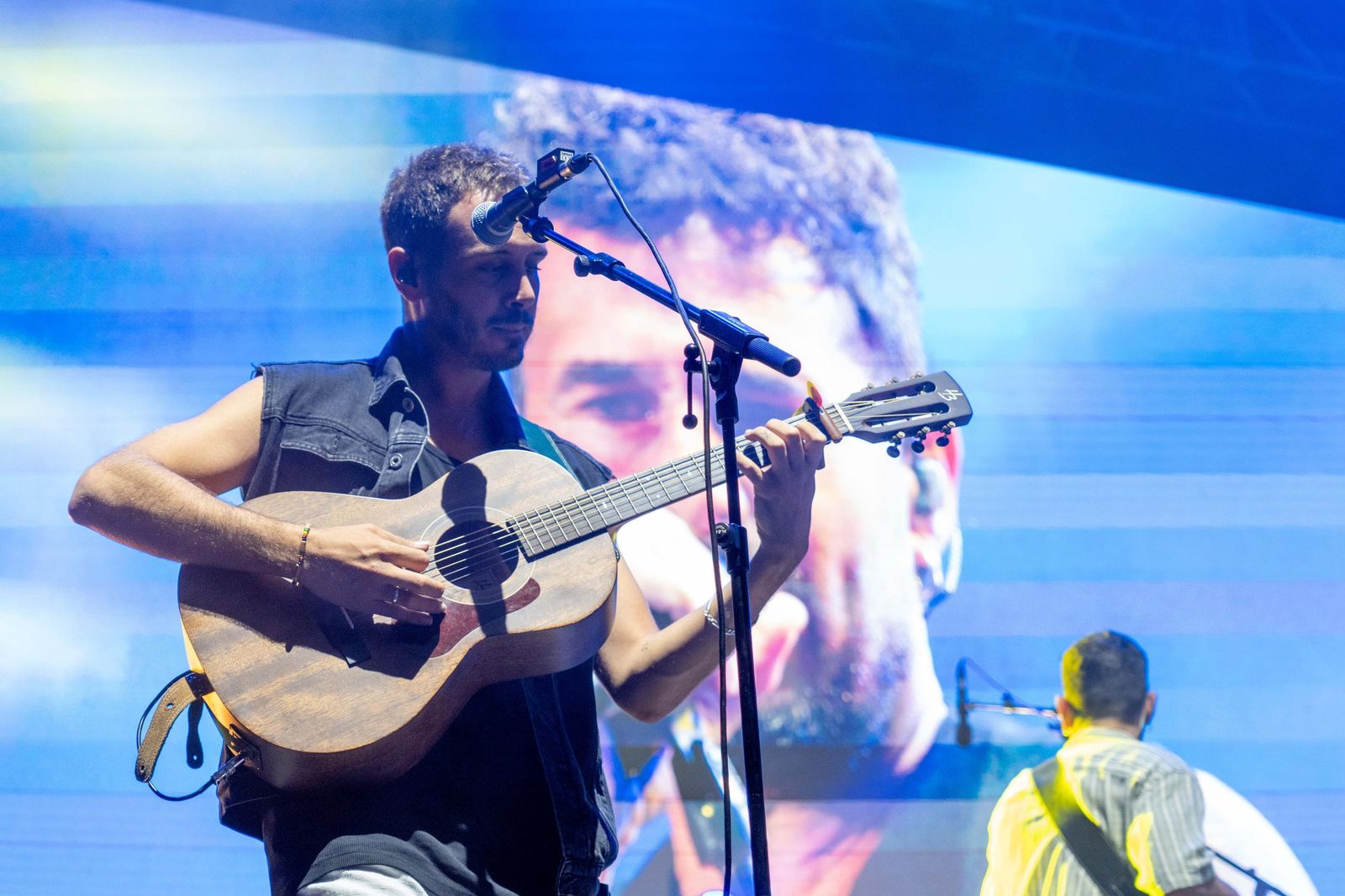 Colombinas 2025: El concierto de Antoñito Molina en las Fiestas Colombinas en imágenes