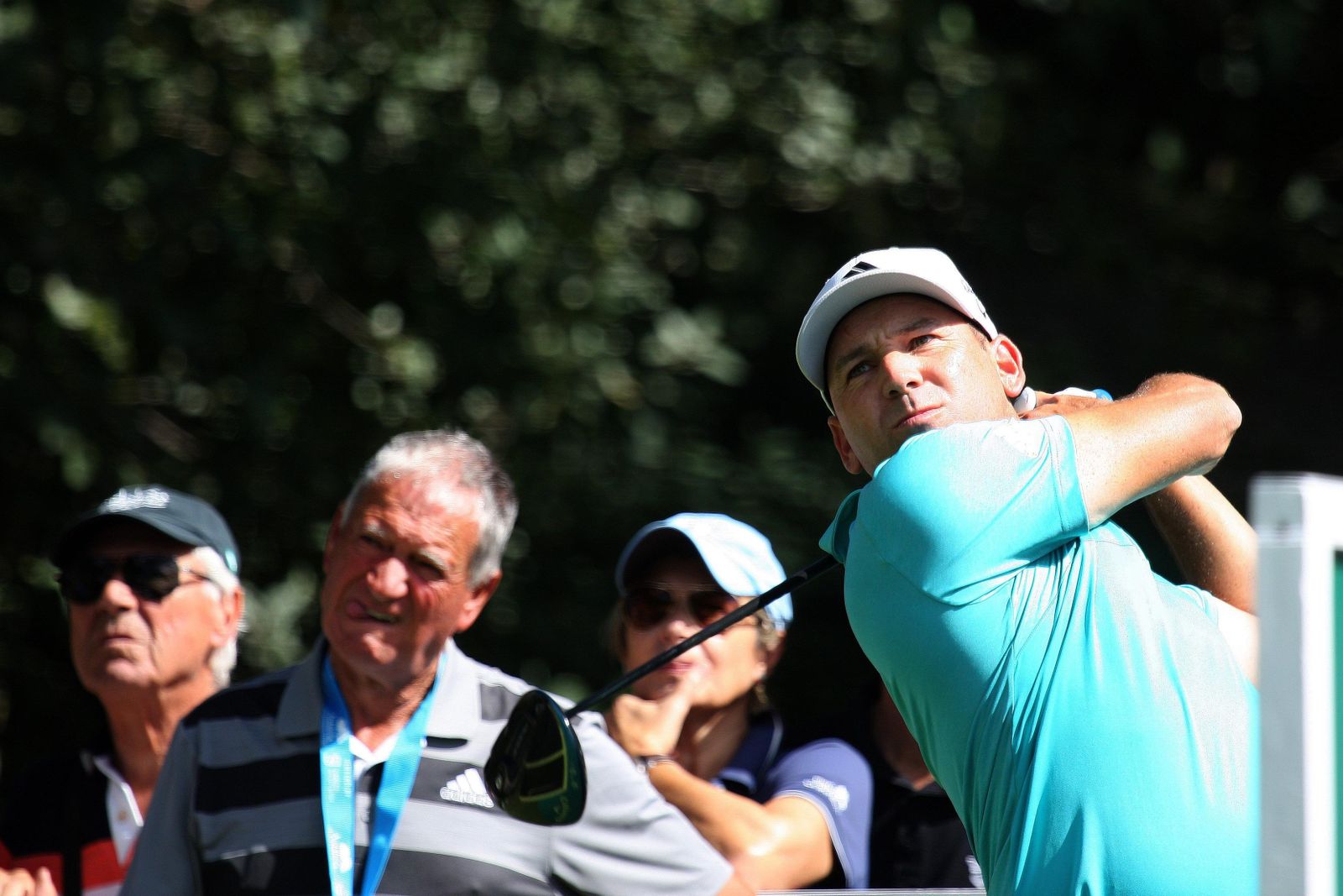 Golpe de Sergio García en el 'pro-am' de ayer en Valderrama.