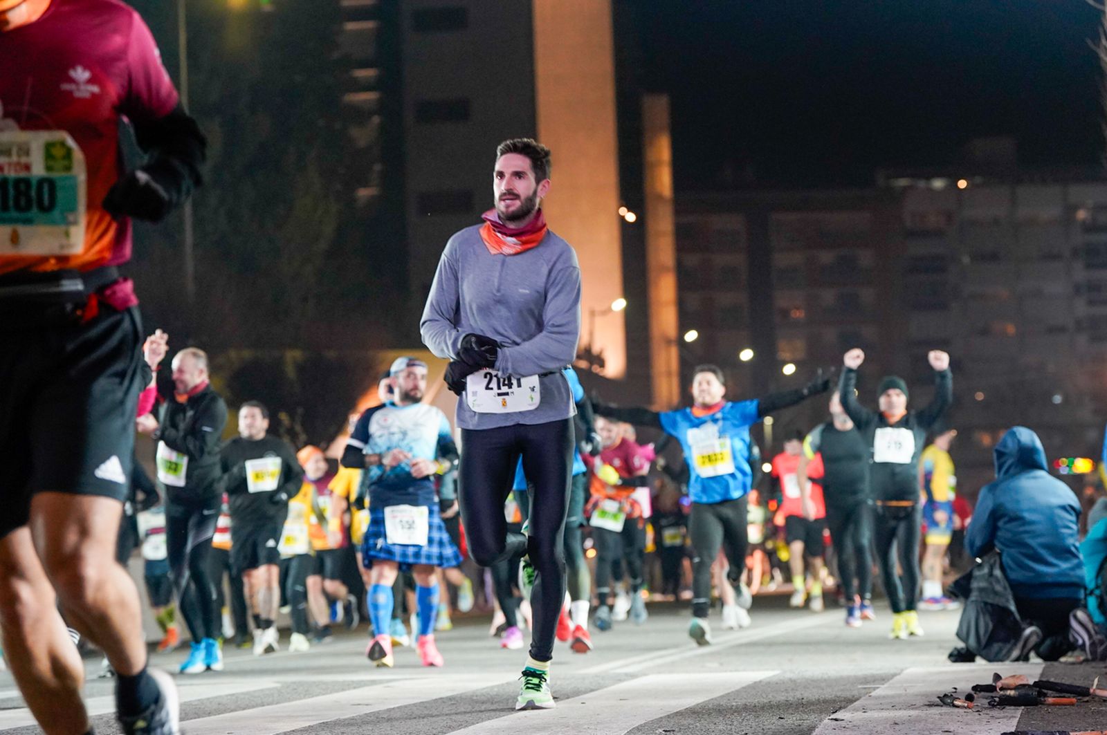 En imágenes: búscate en tu llegada a meta de la Carrera de San Antón 2026 (15)