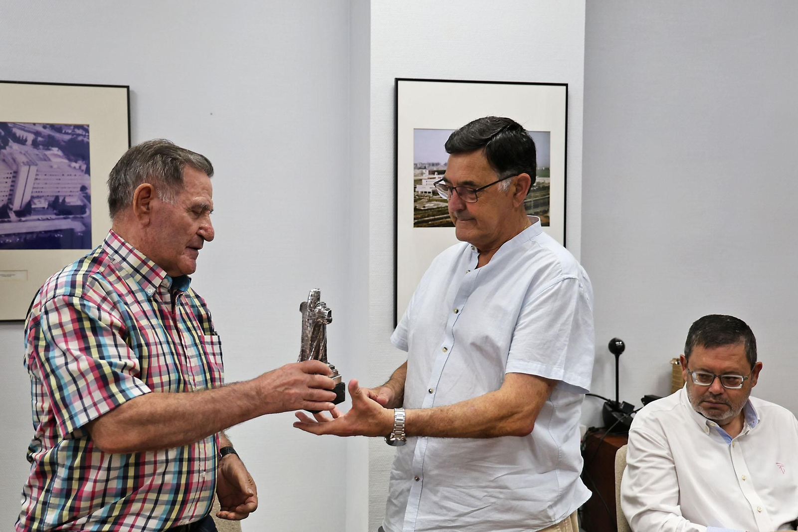 Imágenes de la conmemoración del Día del Donante de Órganos y Tejidos en el Hospital Juan Ramón Jiménez