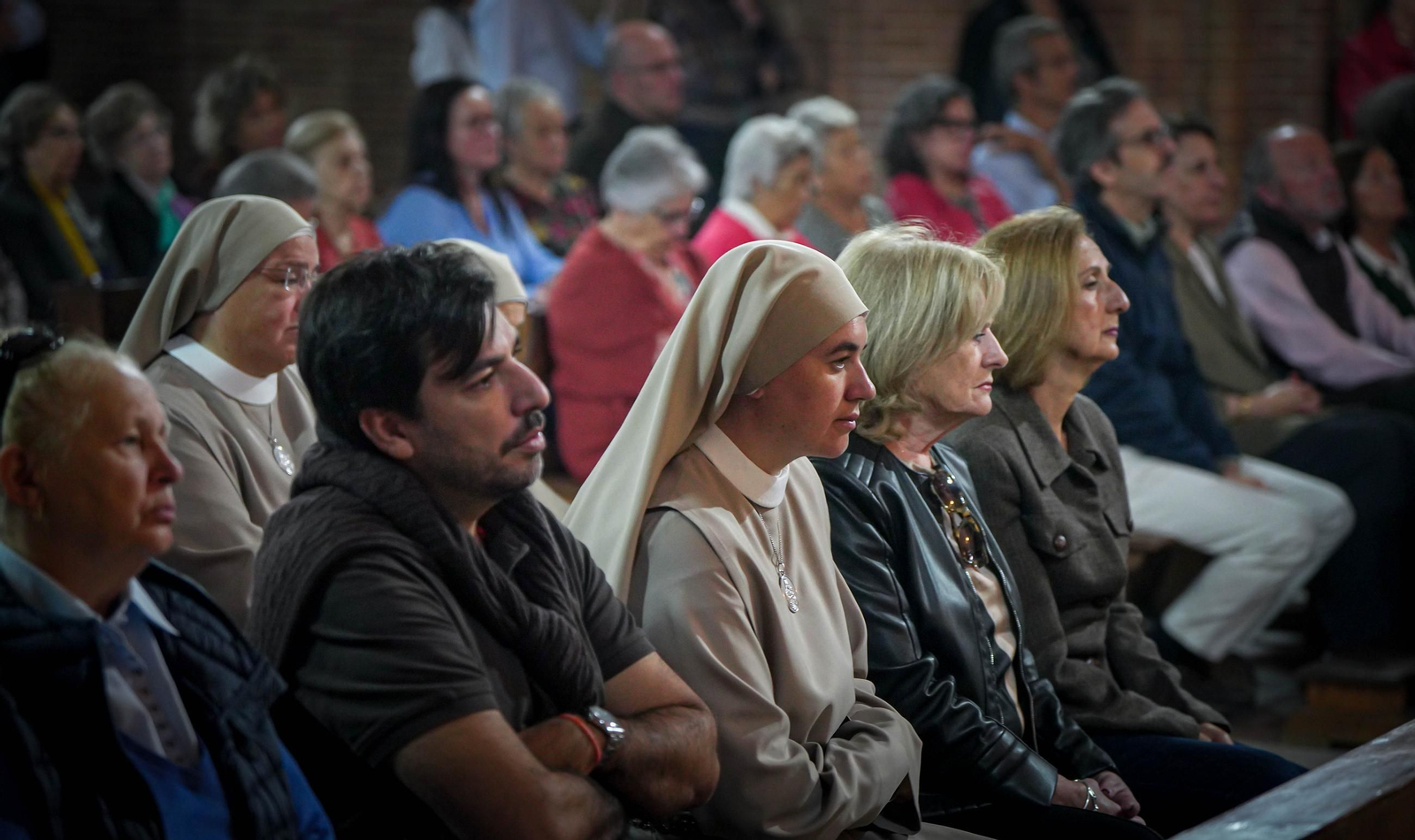 Imágenes de la despedida de las Esclavas de Santísimo Sacramento de Jerez