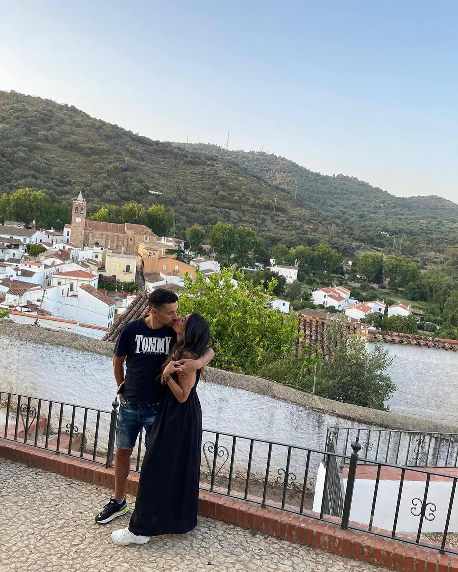 ¿En qué pueblo de Huelva ha pasado unos días el jugador del Sevilla FC, Jesús Navas?