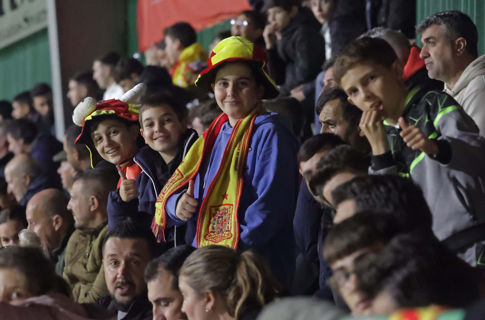 Búscate durante el España - Italia sub-17 celebrado en Los Barrios