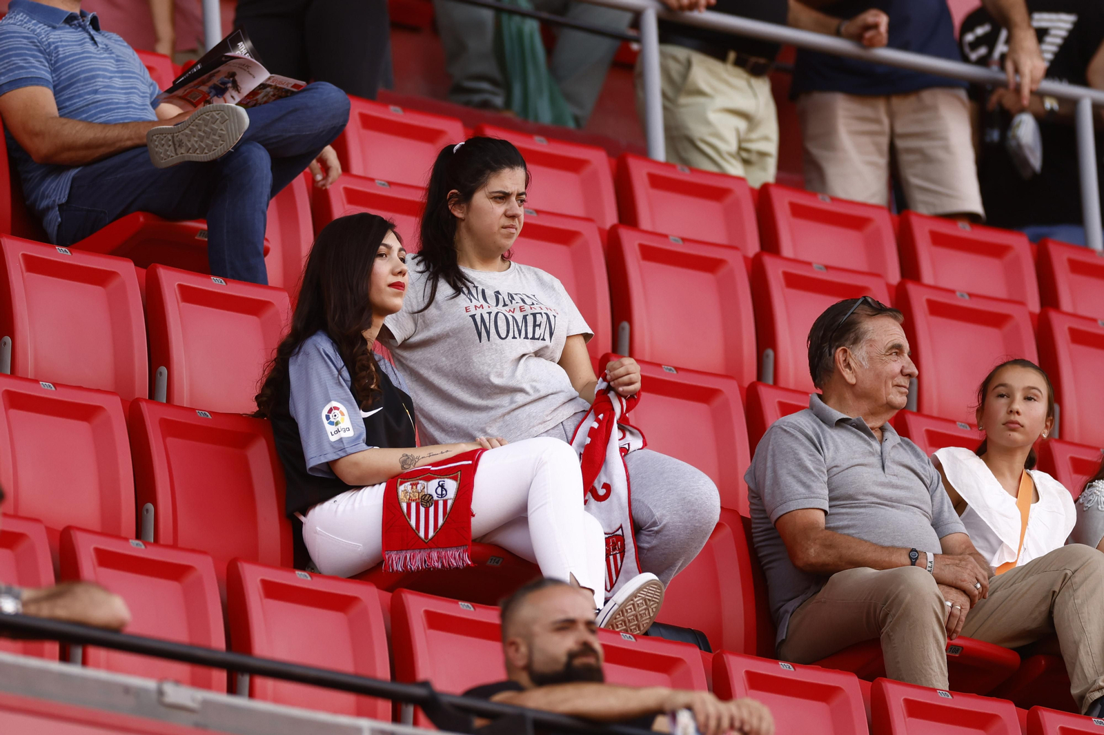 Búscate en las fotos del Sevilla-Athletic