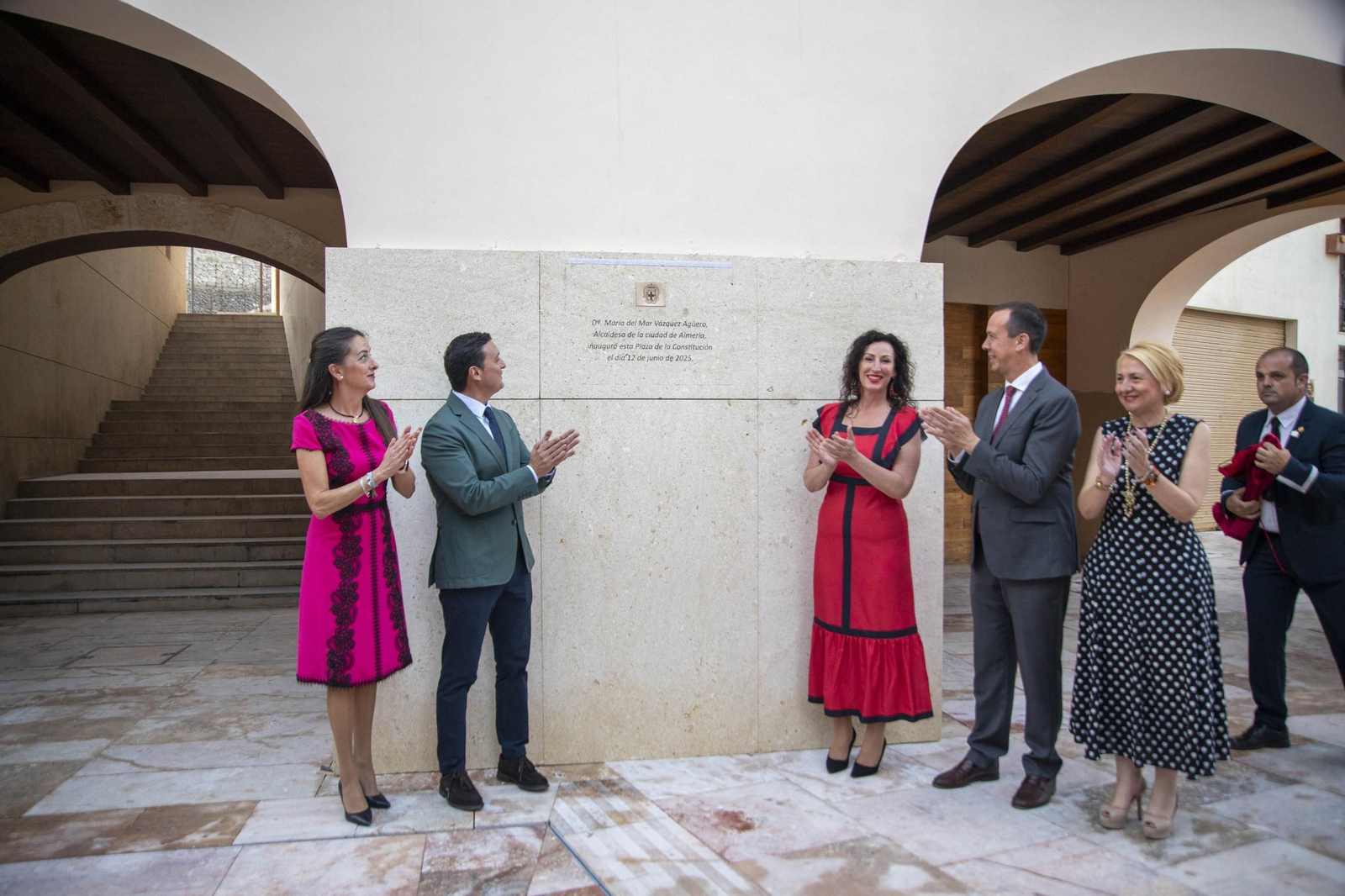 Las imágenes de la inauguración de la Plaza de la Constitución en Almería