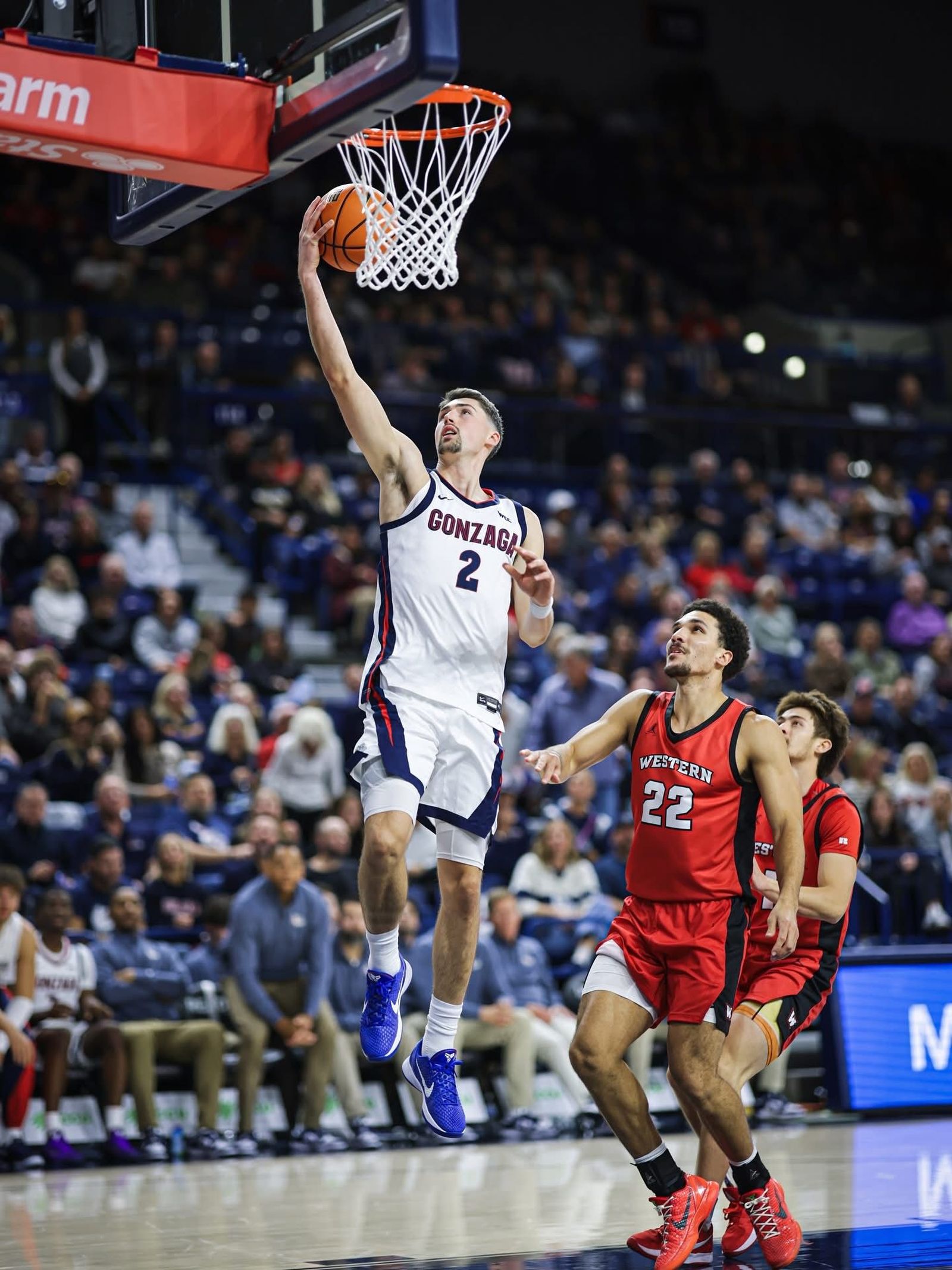 Mario Saint-Supéry deja destellos en su segundo partido con Gonzaga