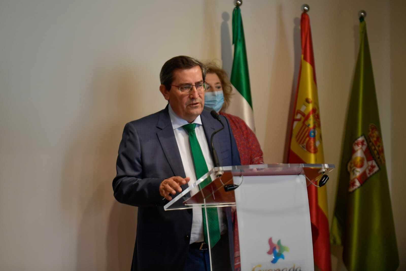 El presidente de la Diputación de Granada