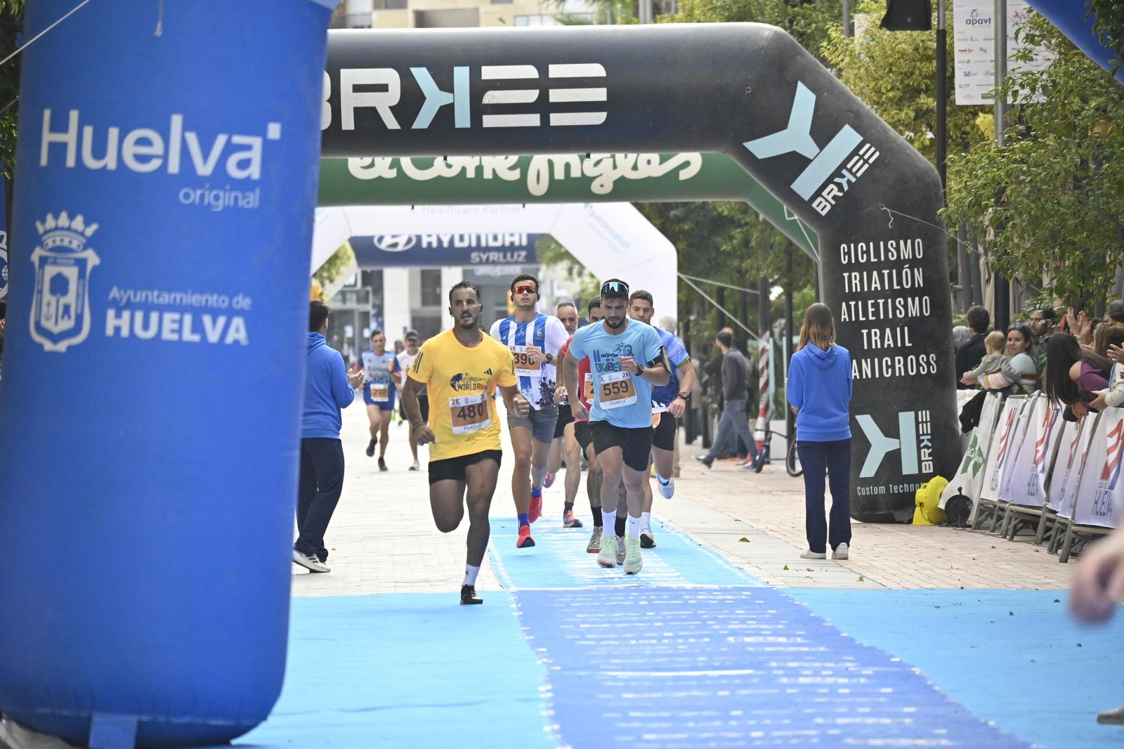Imágenes de la Carrera 21K en Huelva