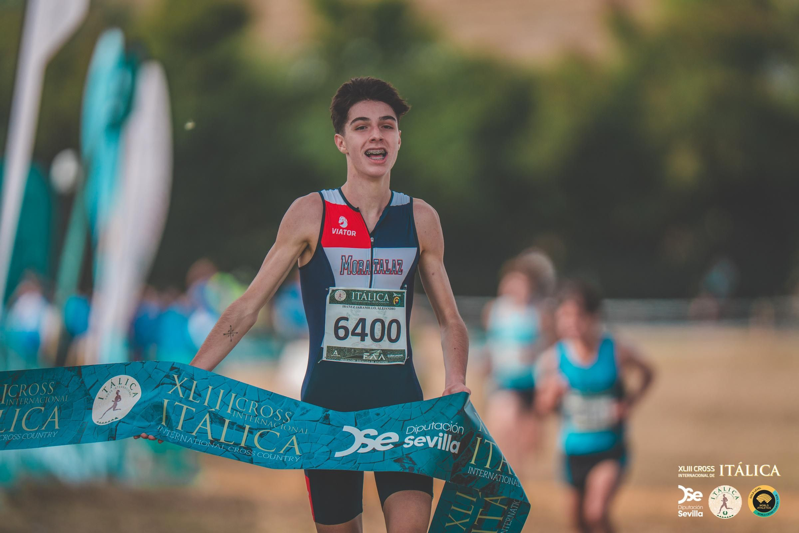 Búscate en las fotos del Cross de Itálica 2025 | 4