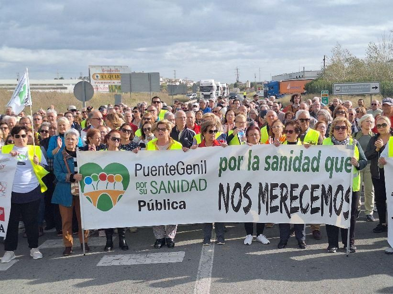 Movilizacion por la sanidad en Puente Genil.