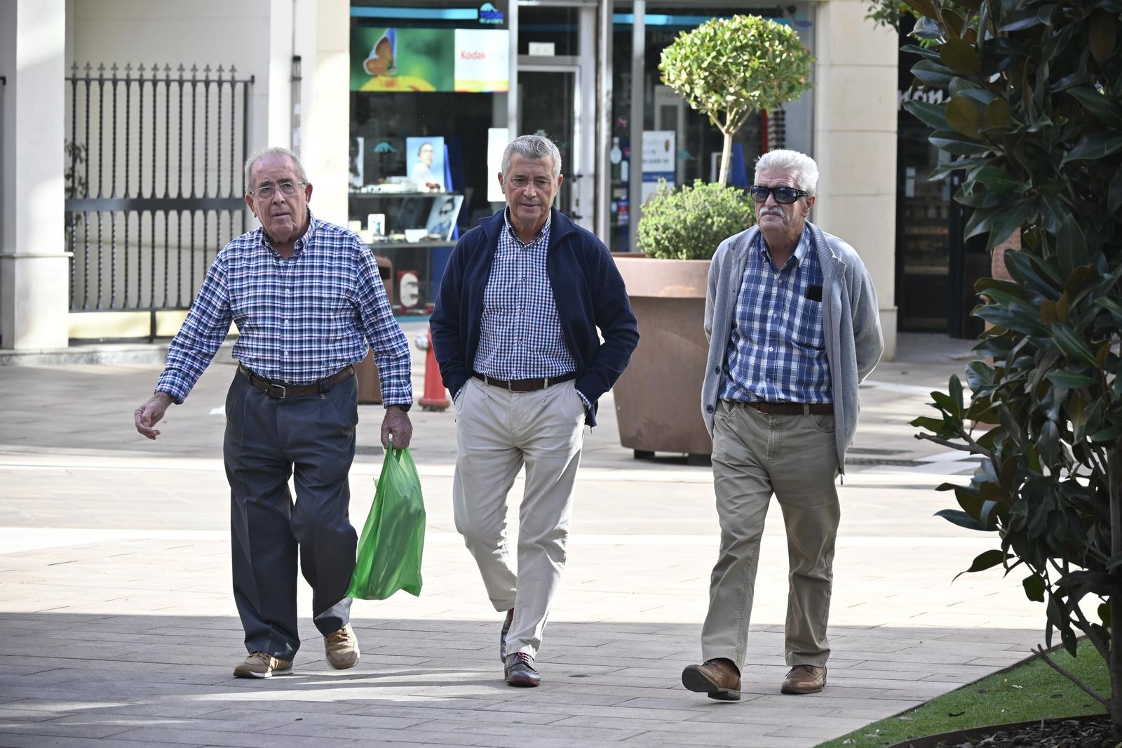 Imágenes de ambiente del jueves 24 de octubre en Huelva