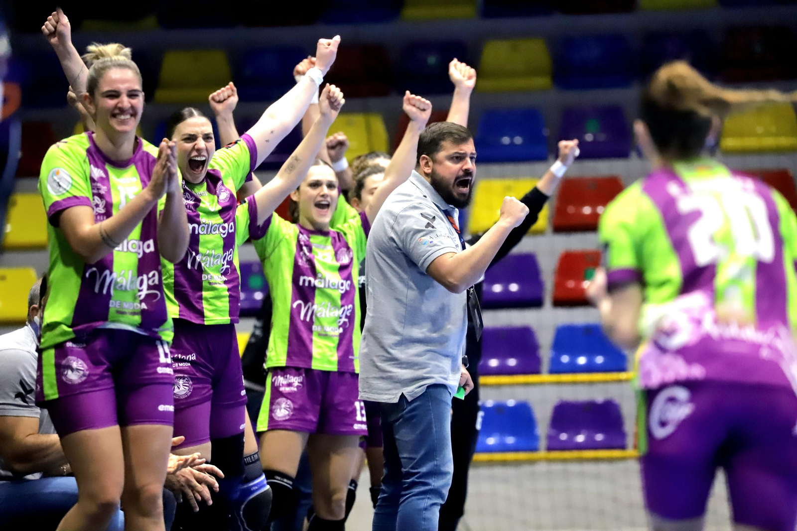 El Costa del Sol Málaga - Targu Jiu de la EHF European League, en fotos