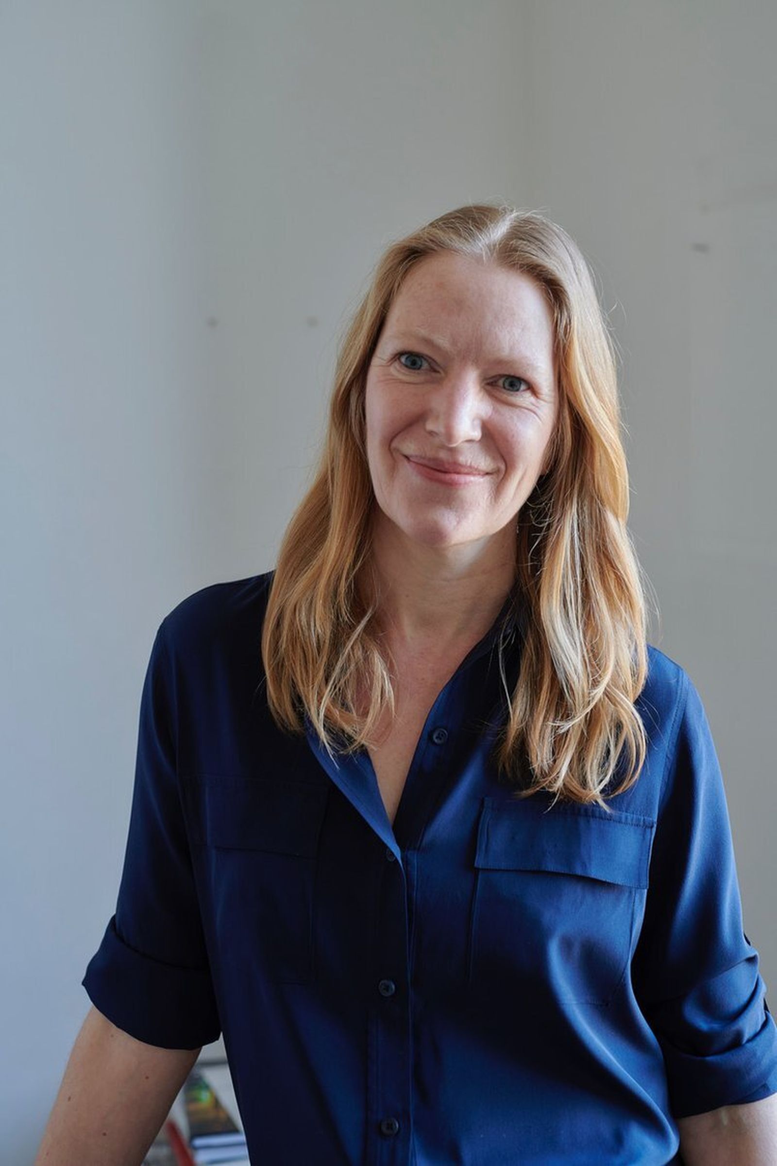 La escritora británico-estadounidense Kirsty Bell