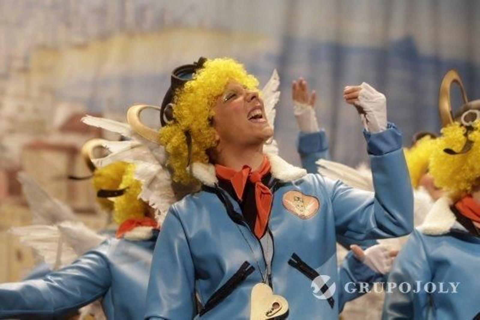 La comparsa Los colaos del paraíso.   Foto: Lourdes de Vicente · Julio Gonzalez · Fito Carreto