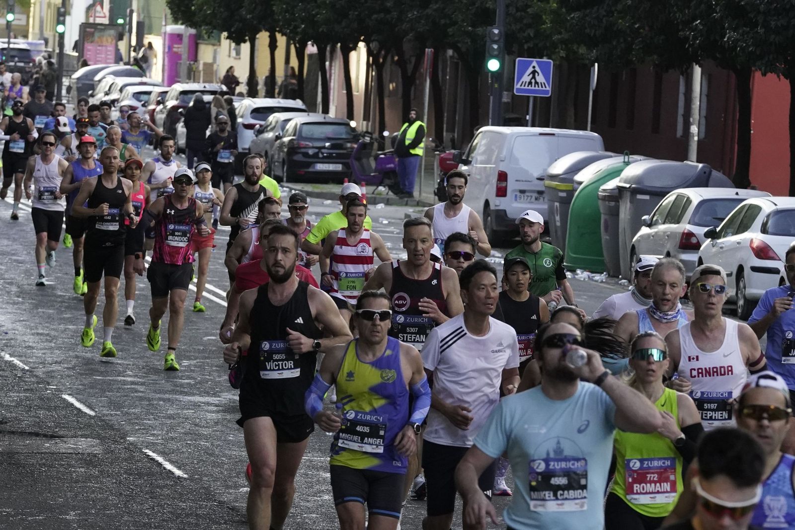 el Zurich Maratón de Sevilla 2026 por Lopez de Gomara, galería 1