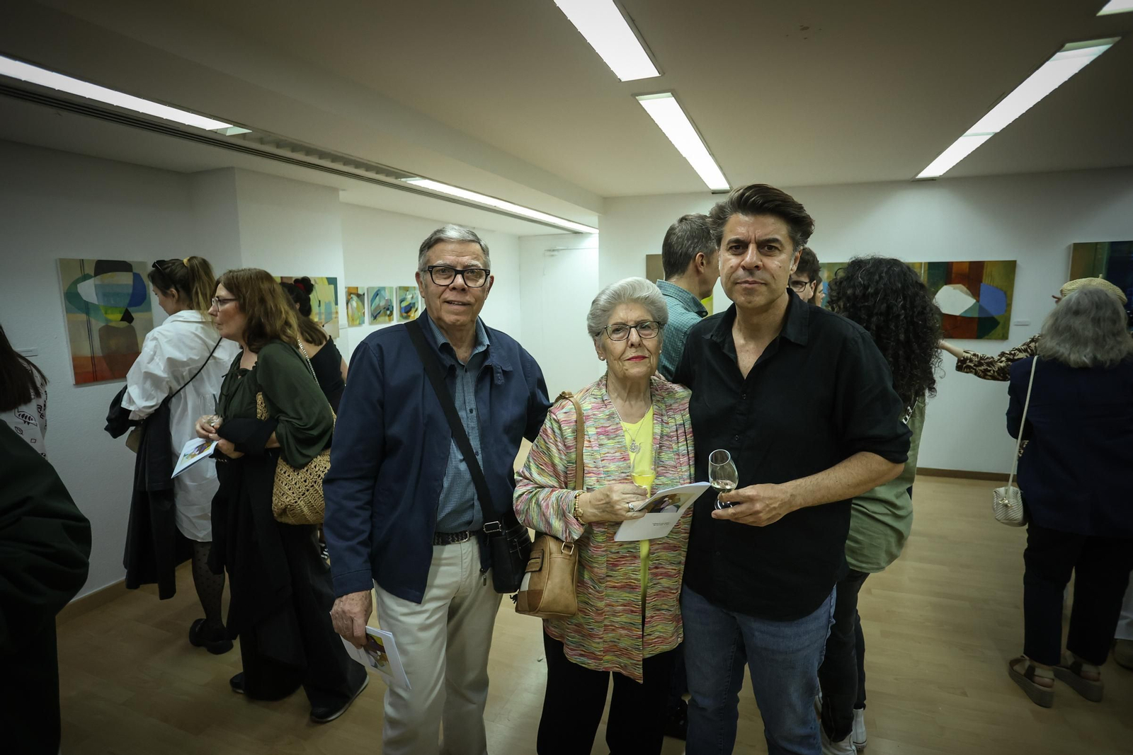 Imágenes de la inauguración de la exposición de Pepe Márquez en la sala ArteAdiario