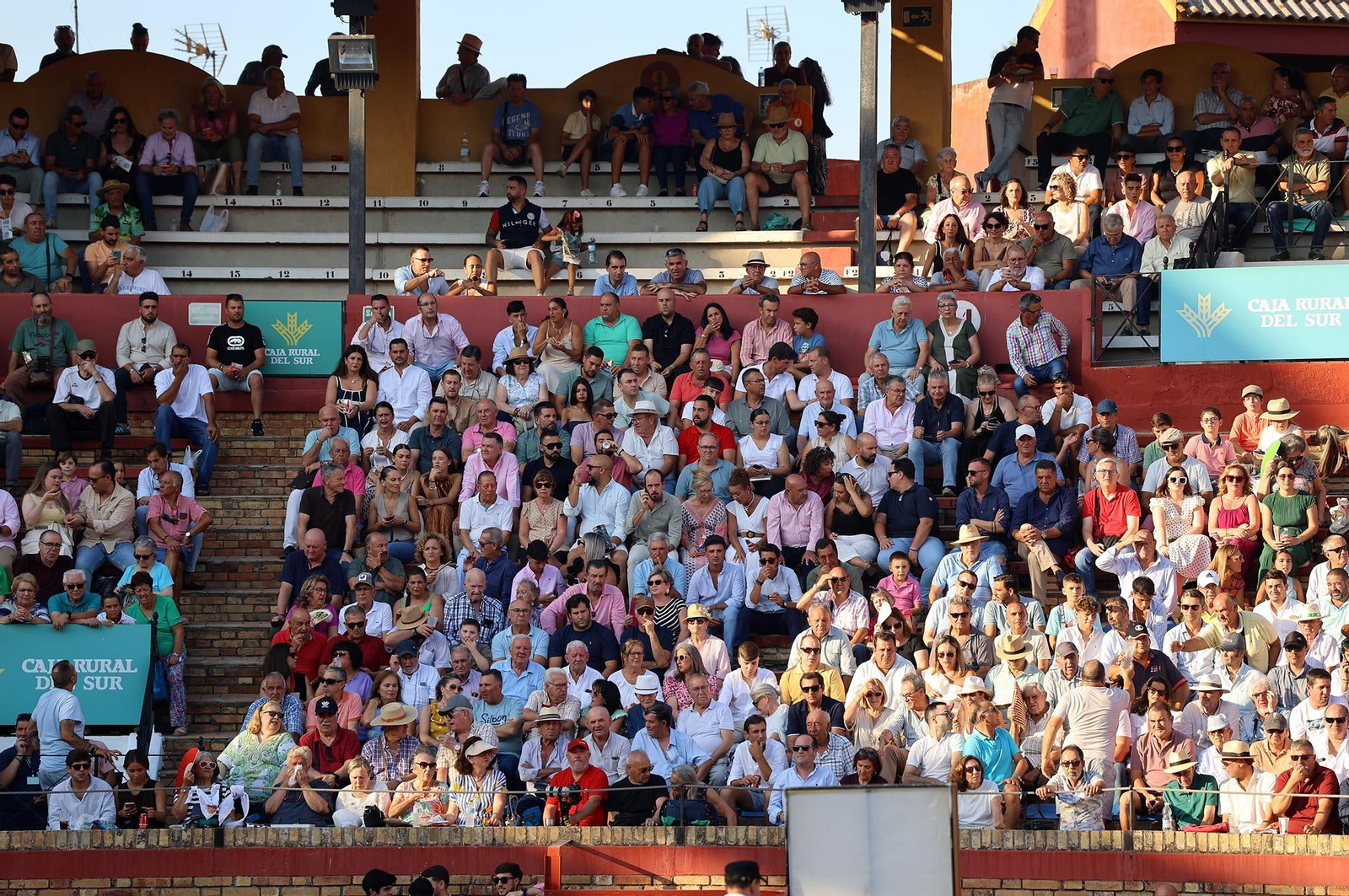 Búscate en la Novillada celebrada en la Plaza de Toros La Merced con motivo de las Fiestas Colombinas 2025