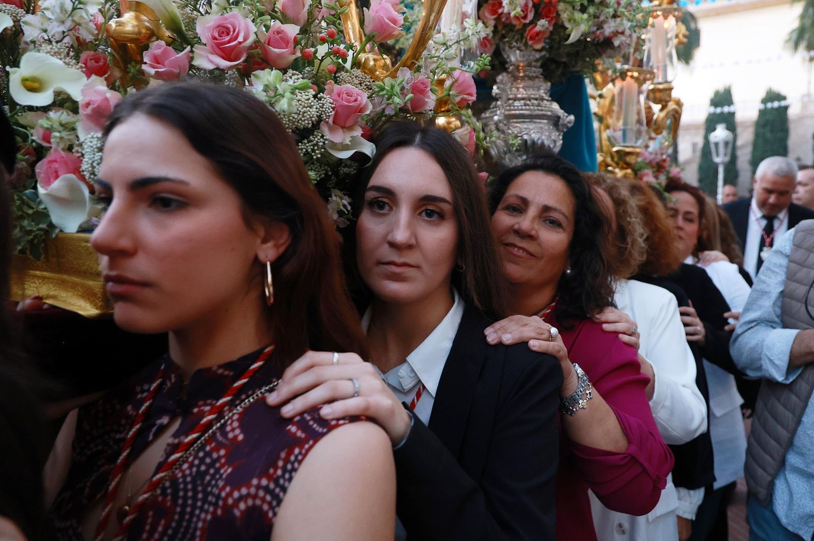 Imágenes del Rosario con la Virgen de los Ángeles