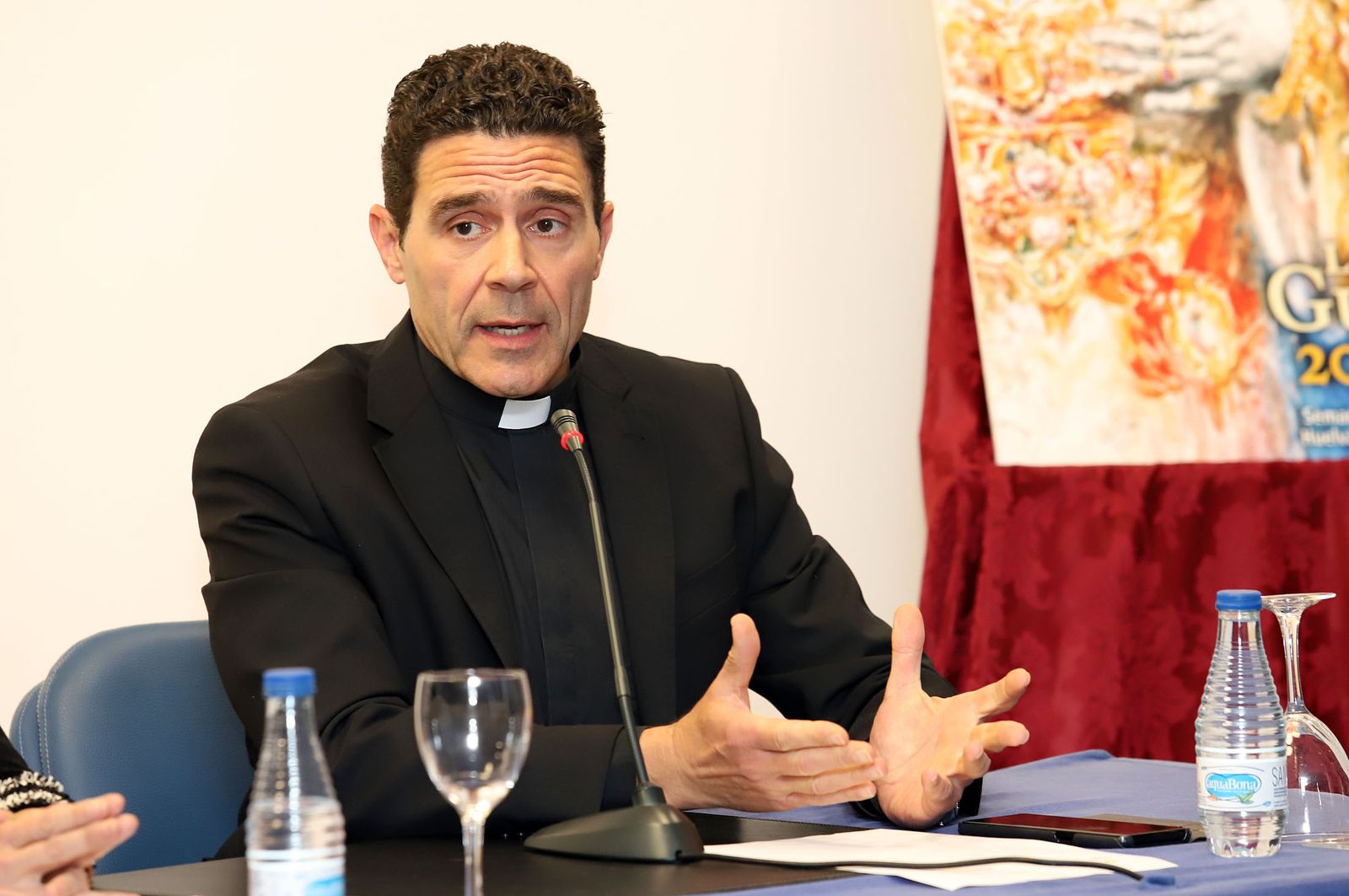 Imágenes de la presentación de la Guía de Semana Santa de Huelva Información