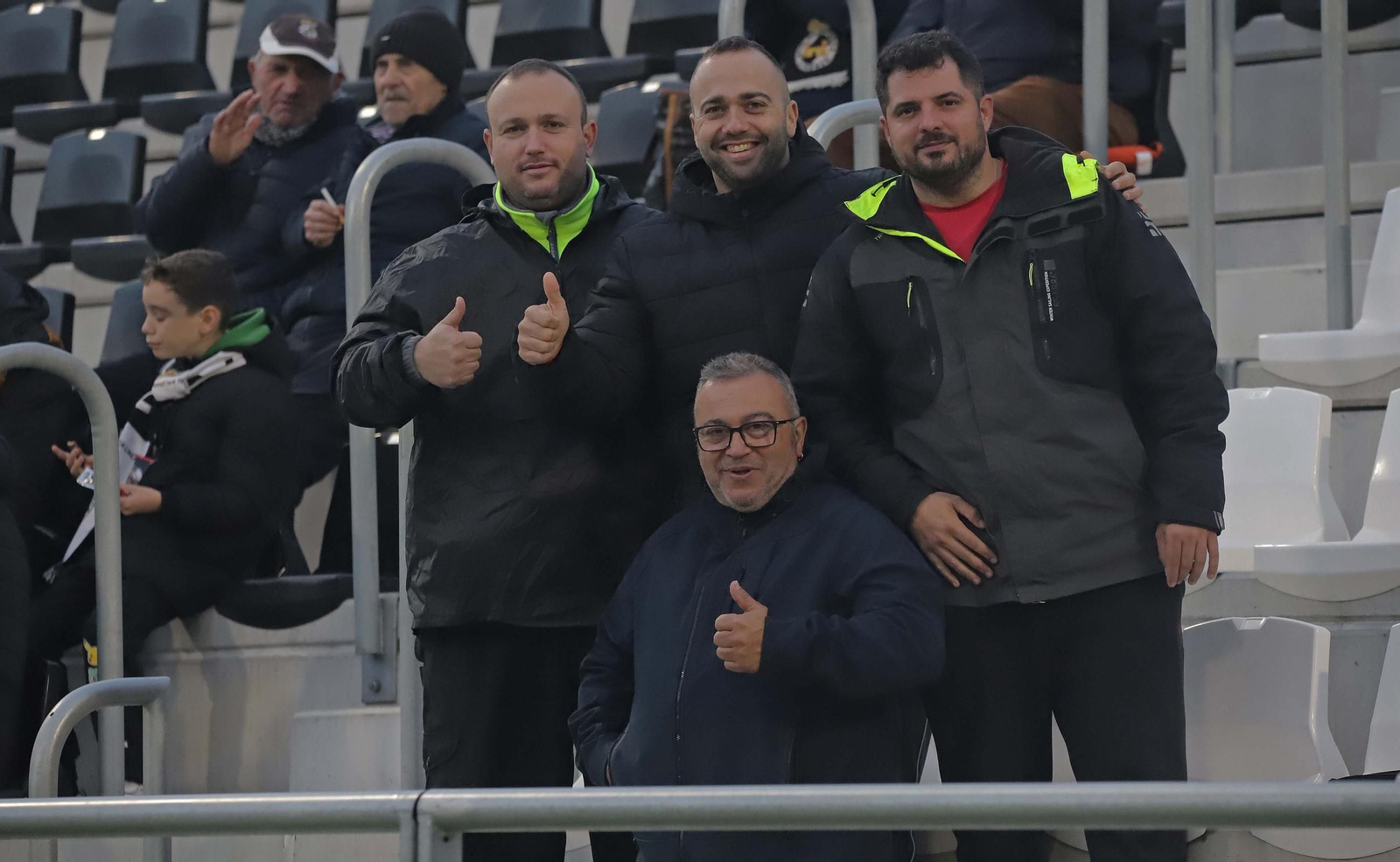 Búscate en el Ciudad de La Línea durante el Balona - Dos Hermanas de Tercera Federación