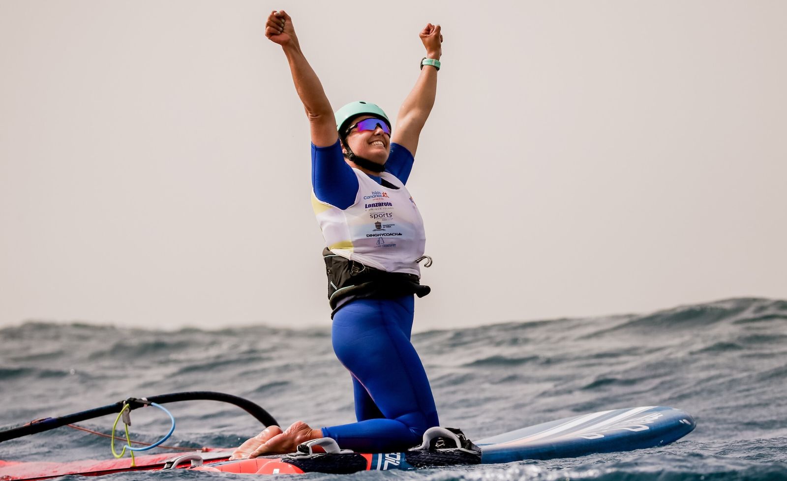 Pilar Lamadrid festeja el triunfo tras imponerse también en la final.