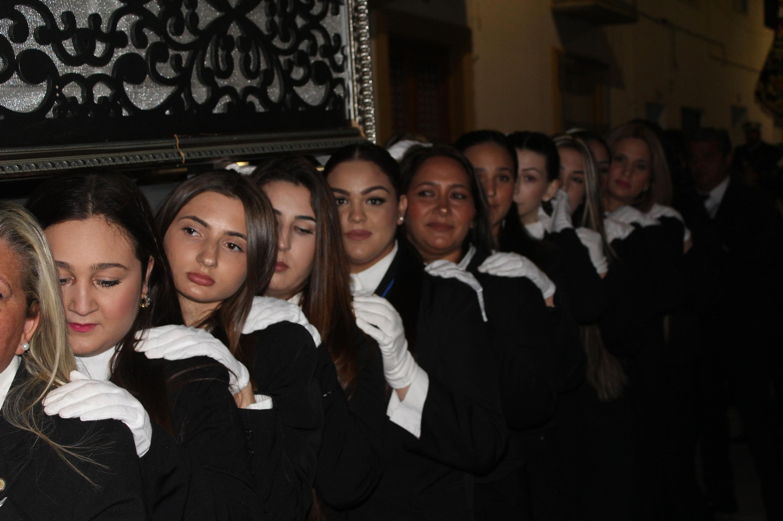 Las mejores imágenes de la procesión del Martes Santo en Vera