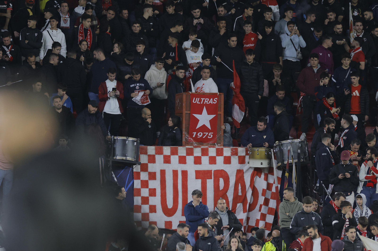 Búscate en las fotos del Sevilla Fc- PSV