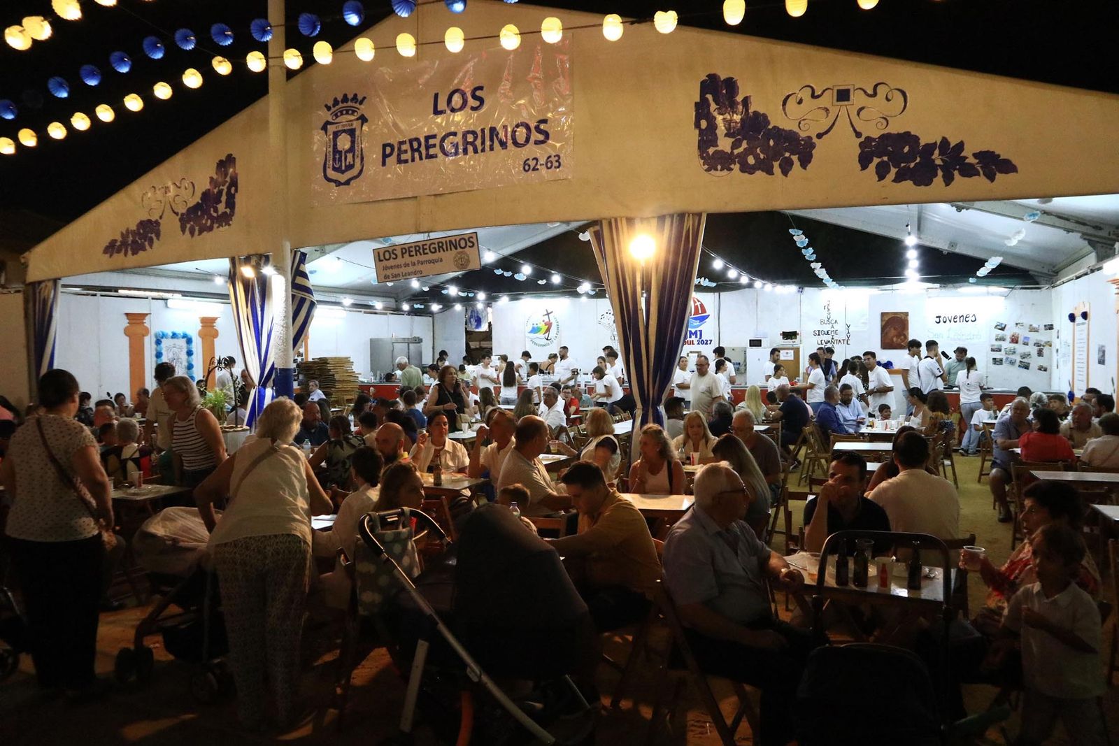 Imágenes del ambiente de Colombinas el día 4 de agosto