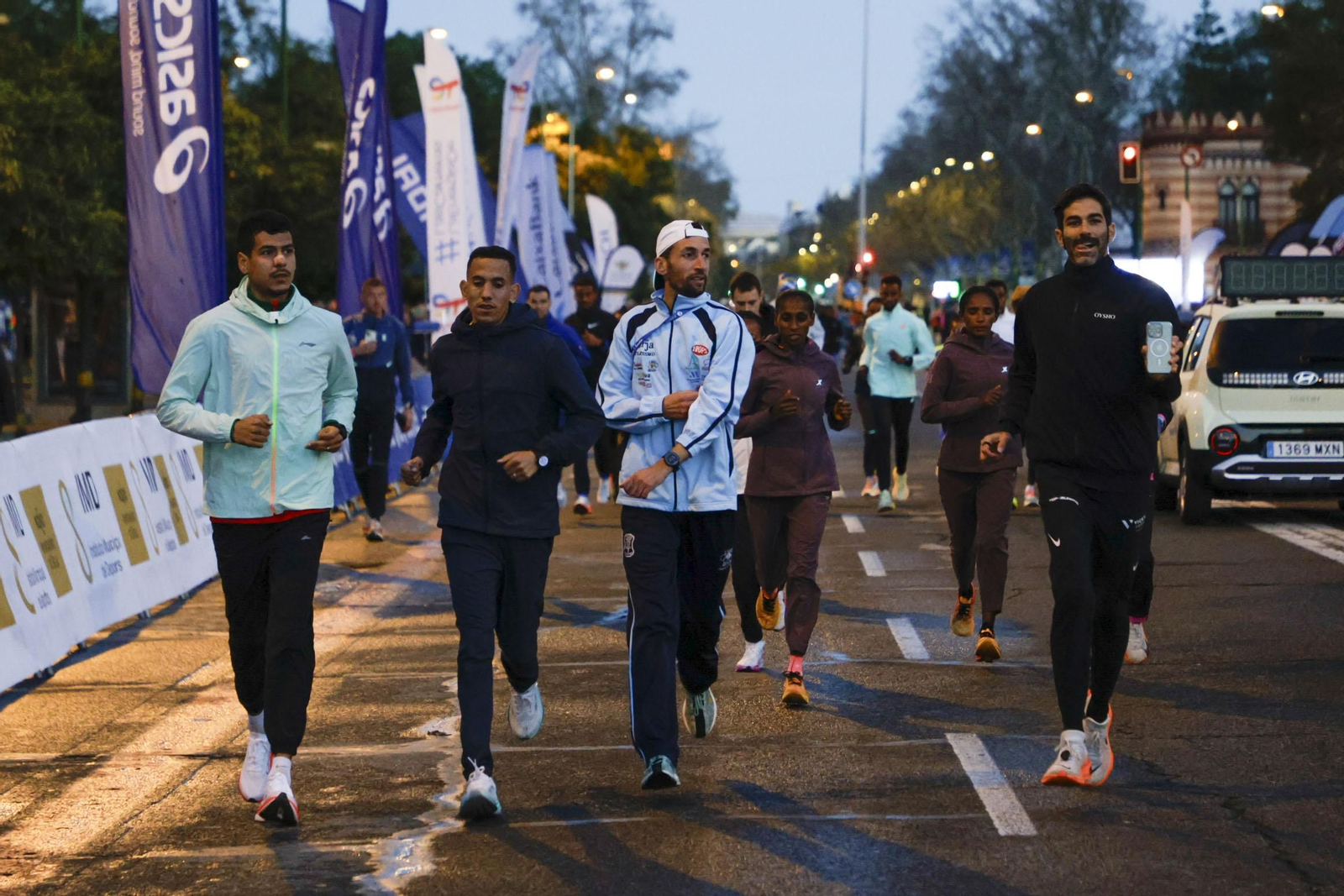 Búscate en el Zurich Maratón de Sevilla 2025