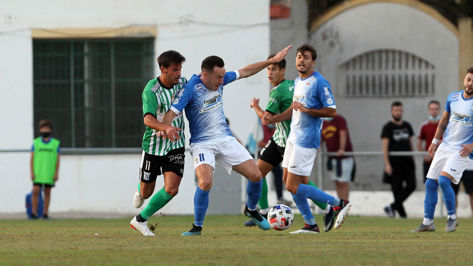 Imágenes de la presentación del Xerez CD y  Trofeo Feria de La Vendimia en La Juventud