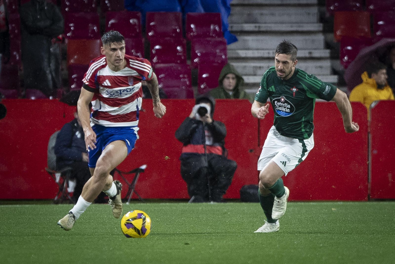 Las mejores imágenes del Granada CF-Racing de Ferrol