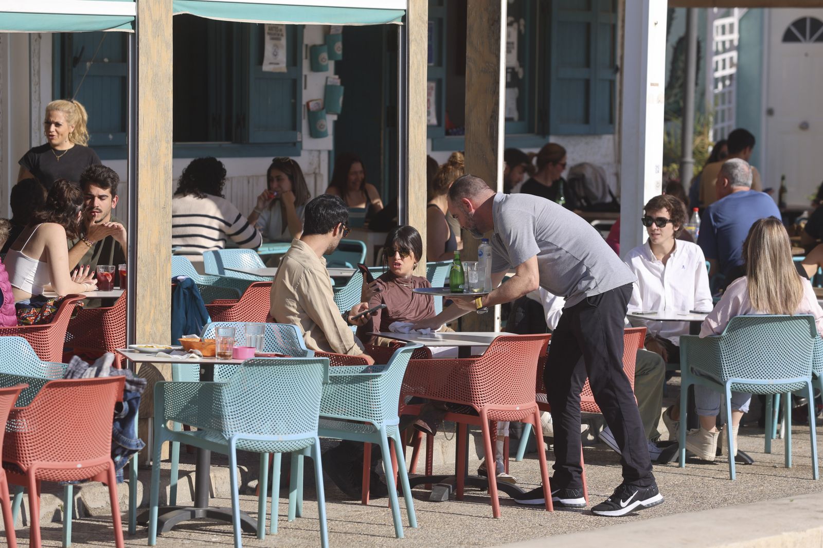 El buen tiempo acompaña a Málaga de camino a la Nochevieja (fotos)