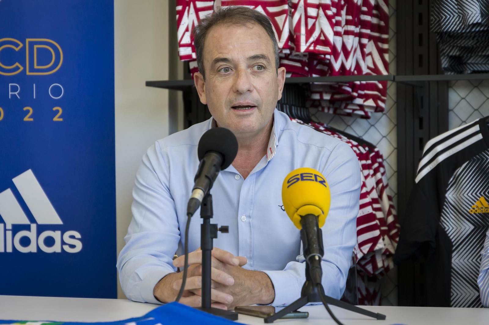 Miguel Ángel Rondán cree que el grupo IV es el más duro de toda la Segunda RFEF. Miguel Ángel Rondán cree que el grupo IV es el más duro de toda la Segunda RFEF.