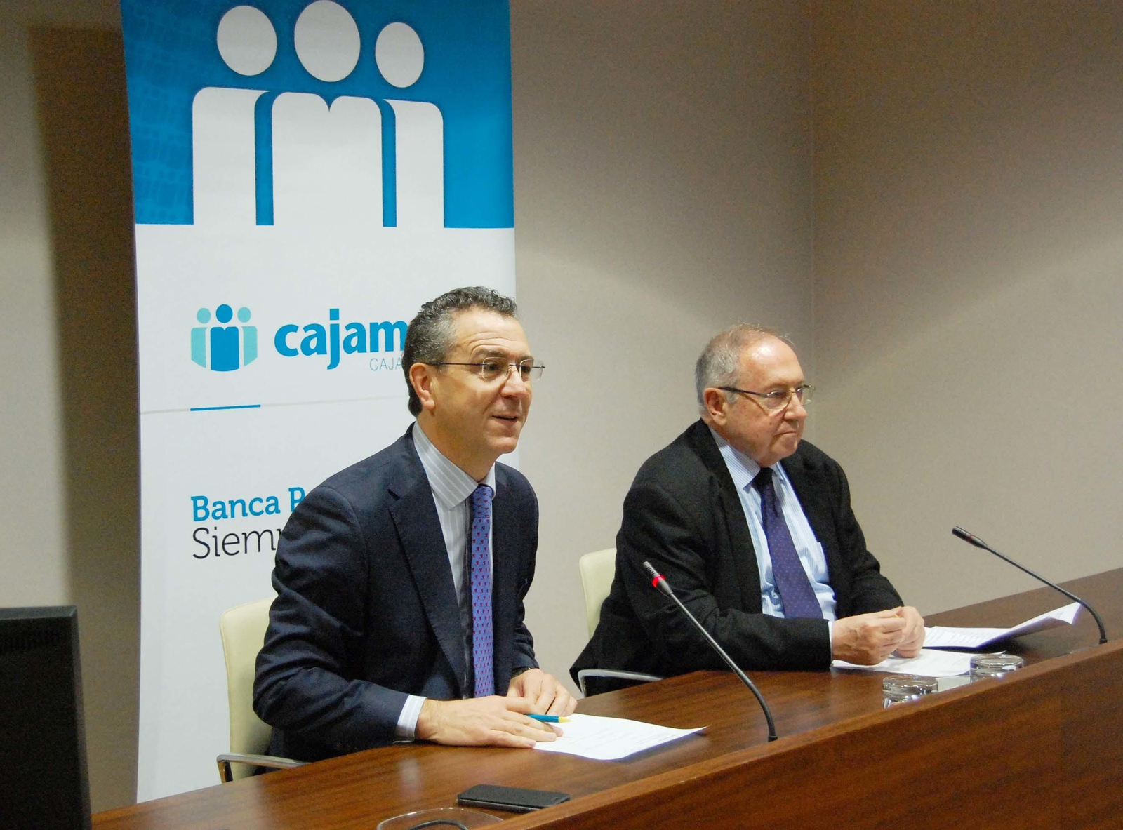 Eduardo Baamonde y José Luis Bonet en Cajamar en Almería.