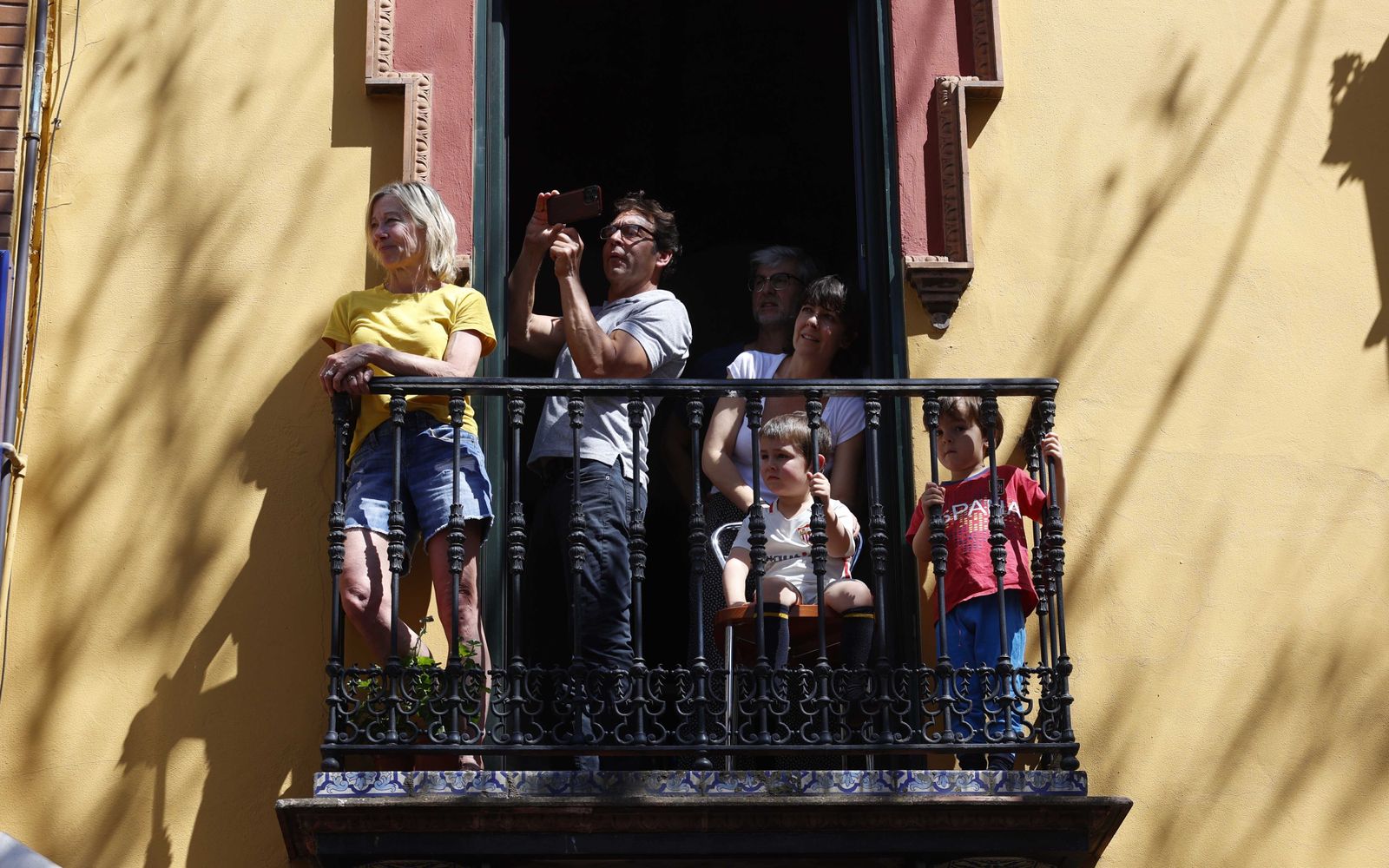 Imágenes de la salida de la hermandad de Los Negritos