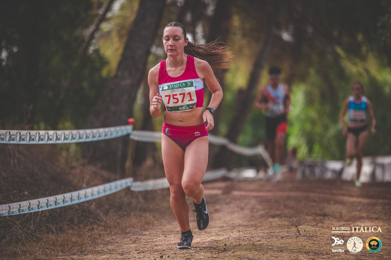 Búscate en las fotos del Cross de Itálica 2025 | 4