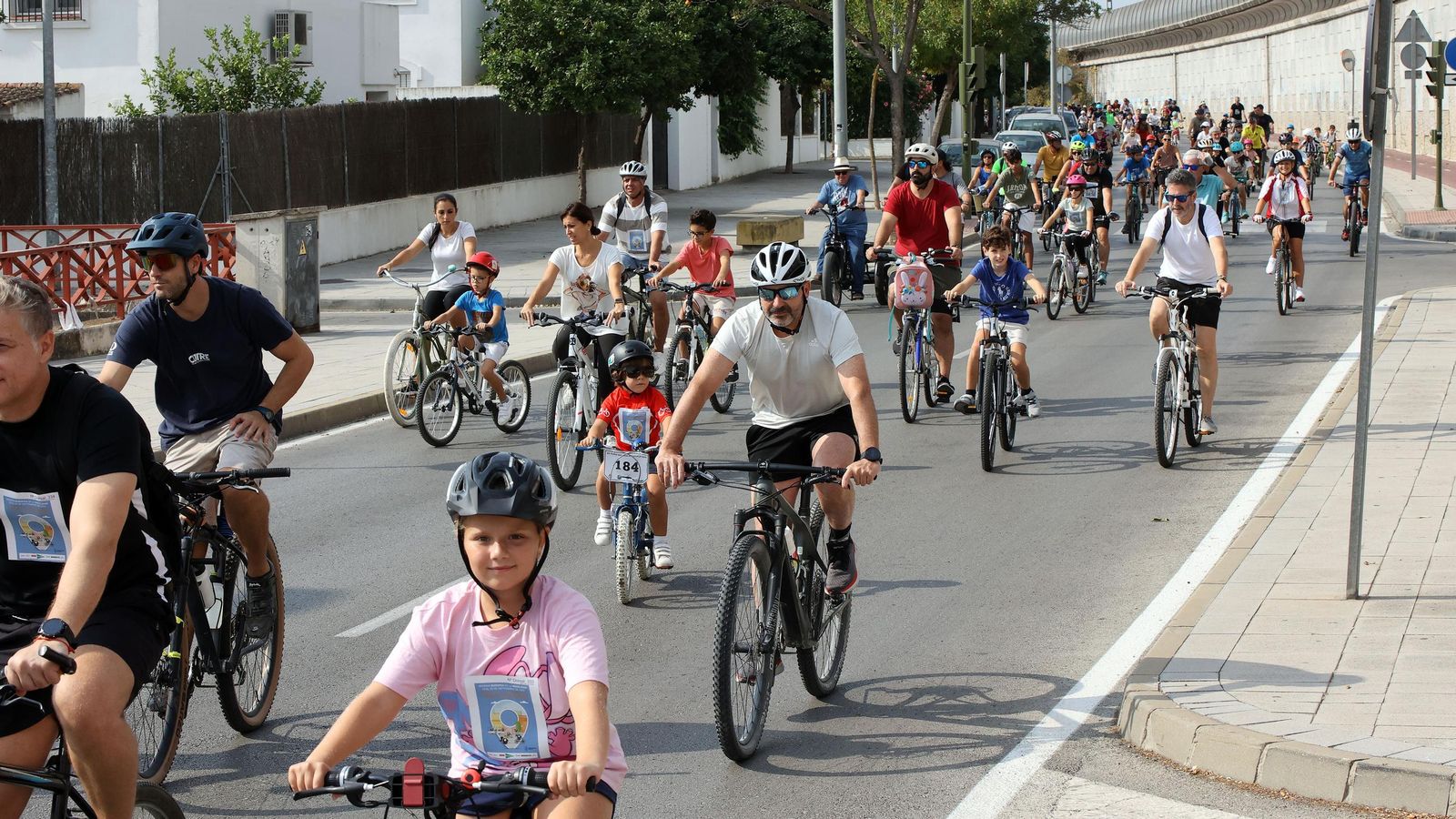 Búscate en el Día de la Bici Amistad por Jerez