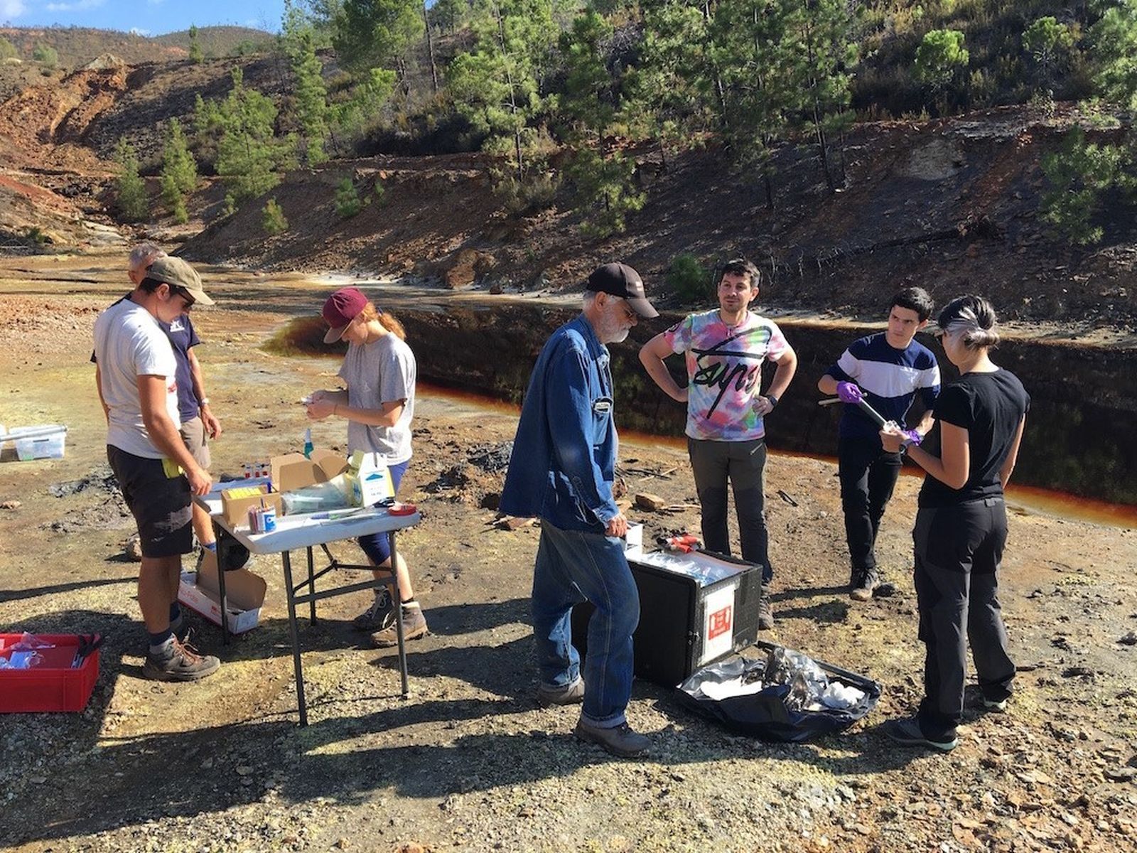 En el Río Tinto realizan los trabajos científicos.