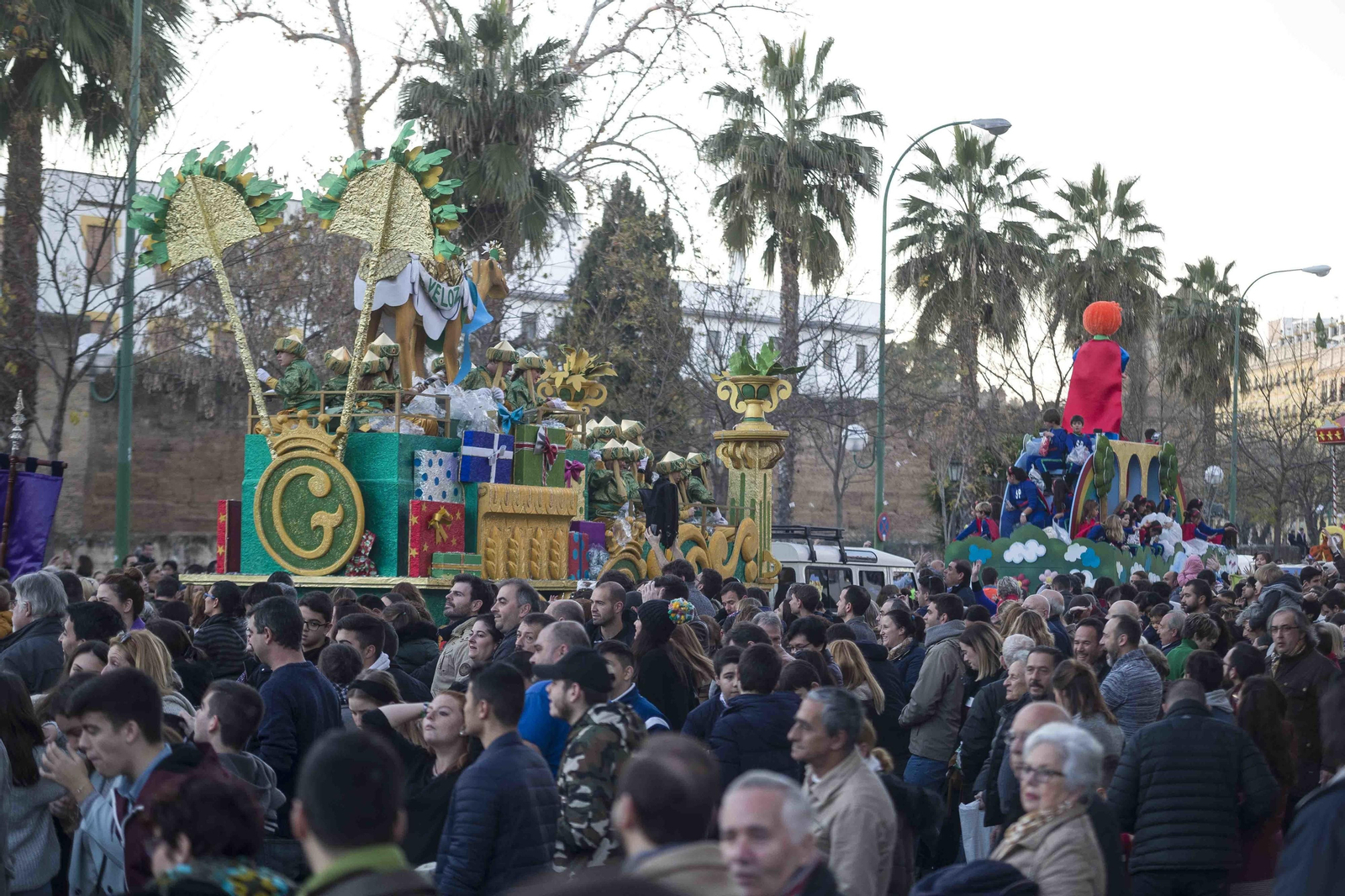La Cabalgata de Reyes Magos de Sevilla, en imágenes