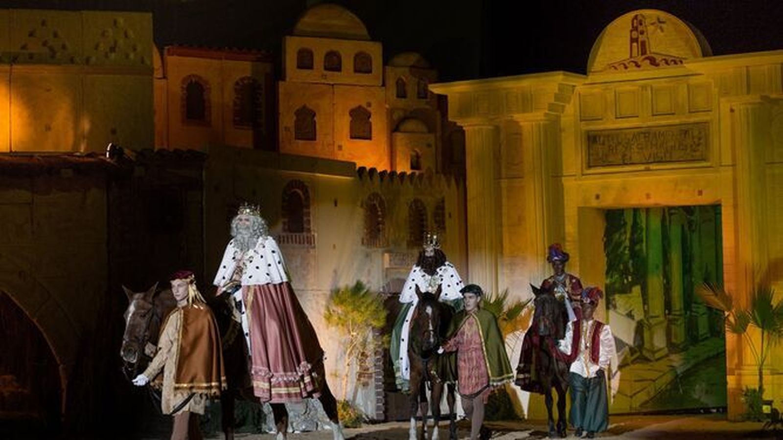 Representación del Auto Sacramental de los Reyes Magos en El Viso.