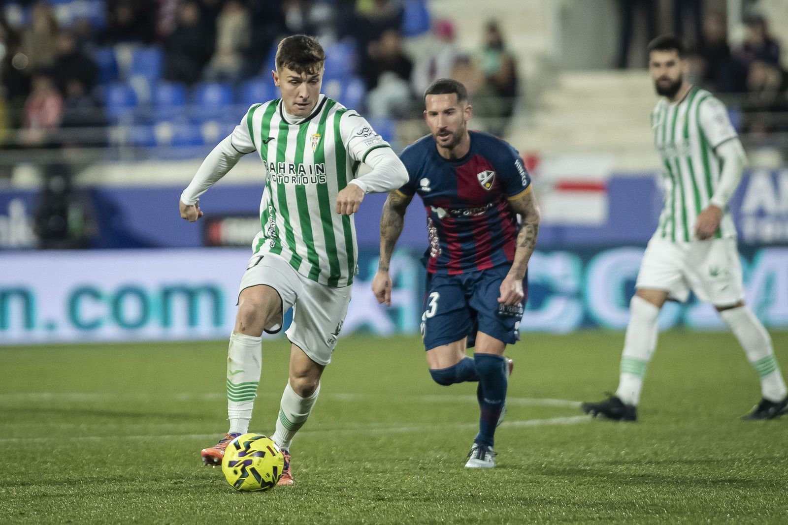 Las mejores fotos del triunfo agónico del Córdoba CF en Huesca