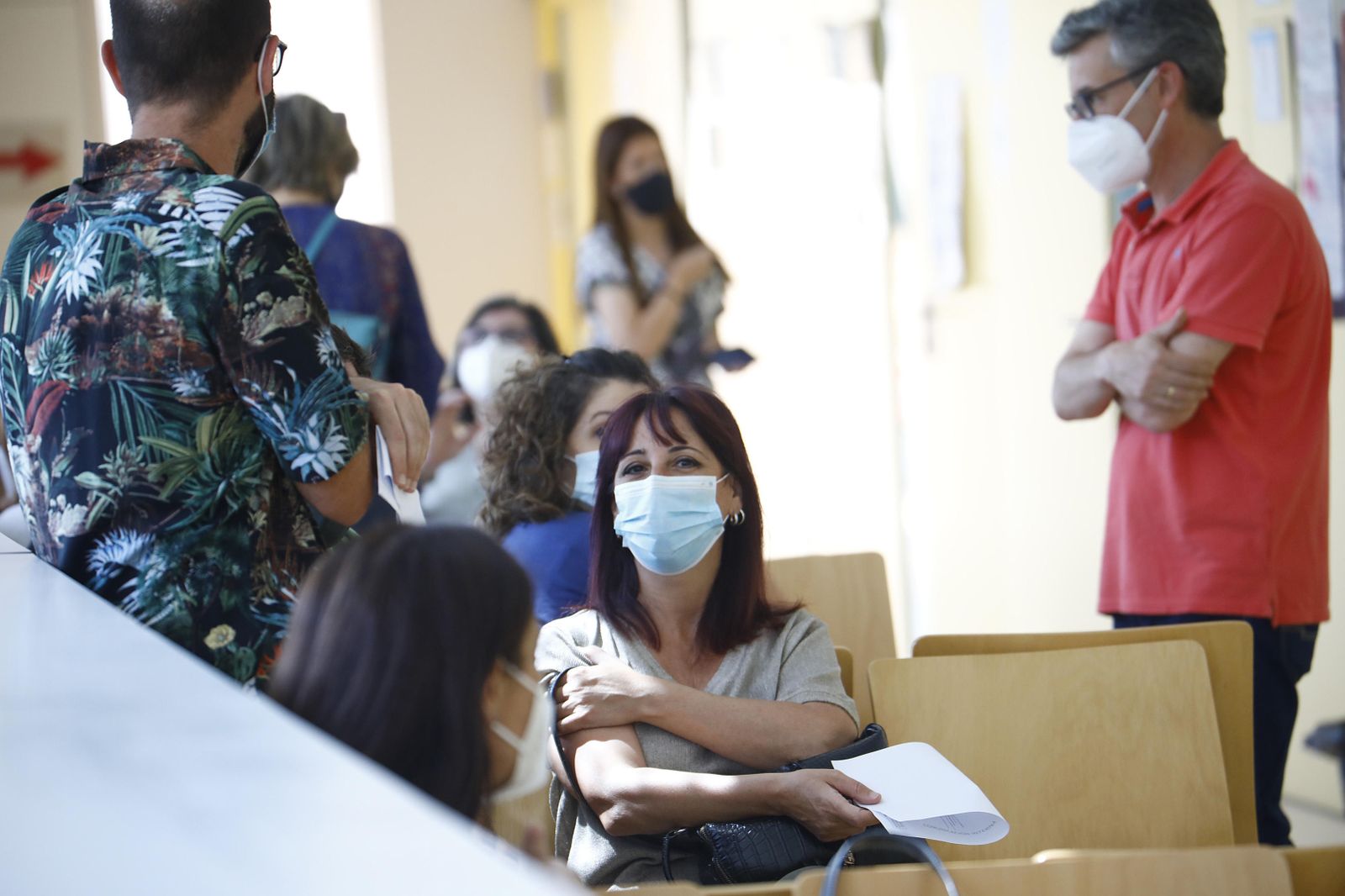 La vacunación del profesorado contra el coronavirus, en imágenes