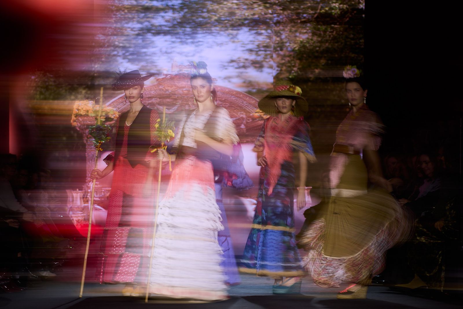 El desfile de Hermandad del Rocio de Sevilla en We Love Flamenco 2026, todas las fotos