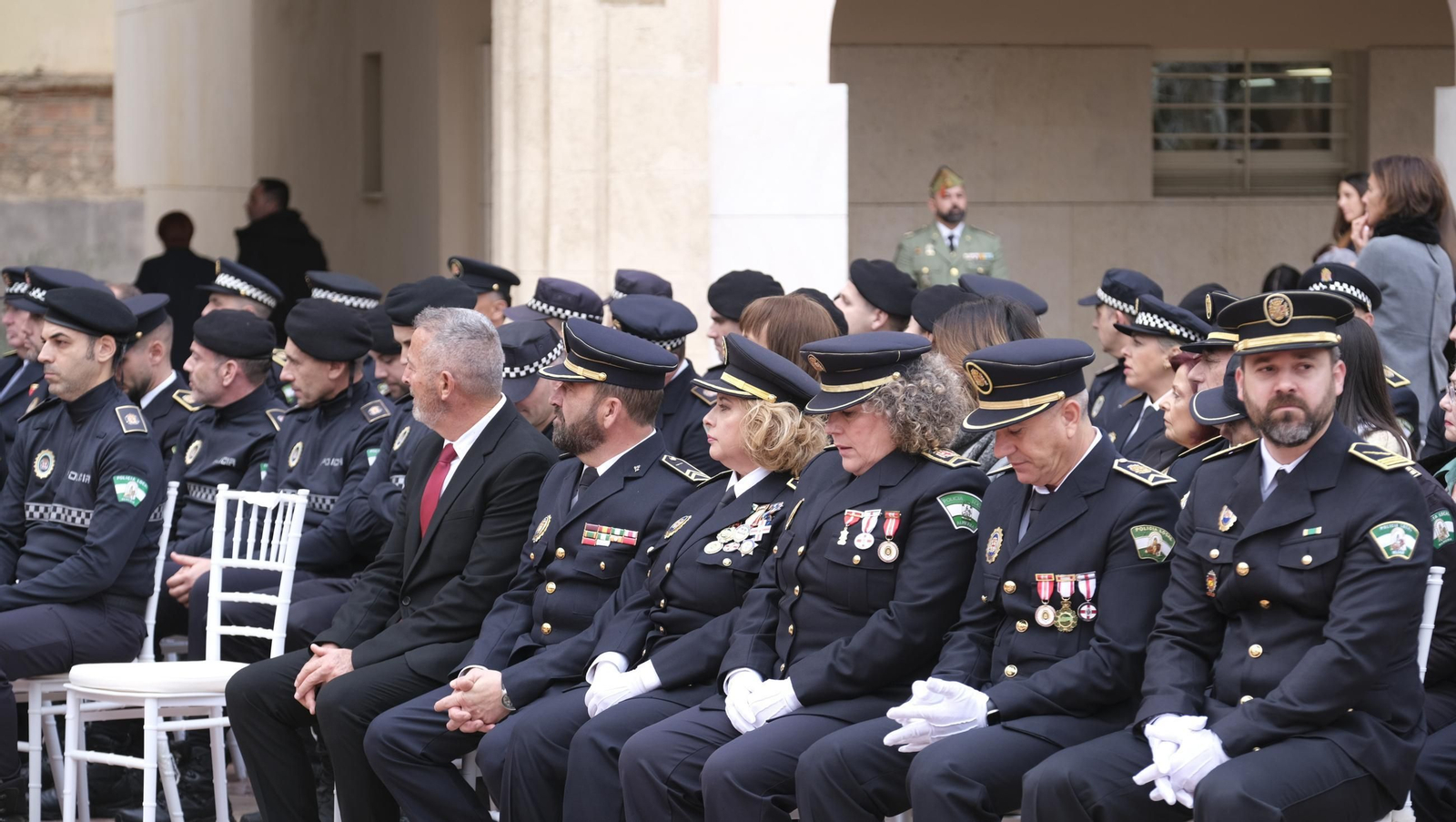 La Policía Local de Almería celebra su patrón San Esteban, en imágenes