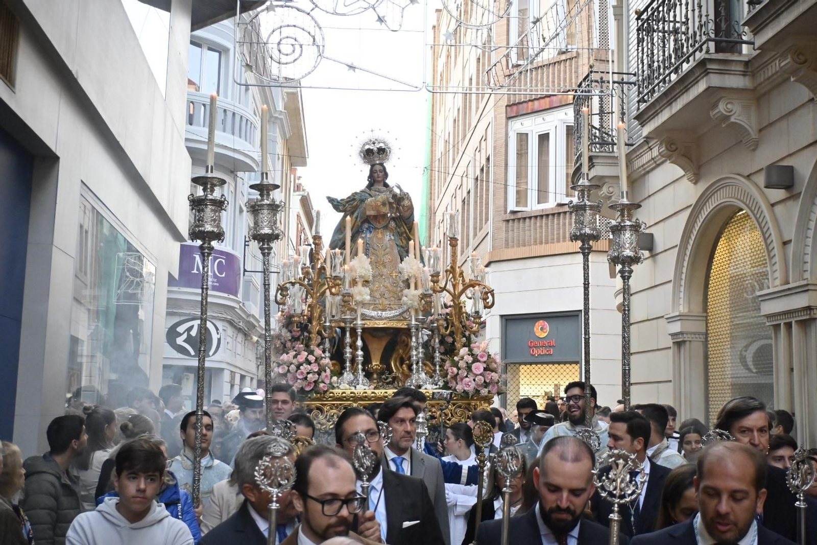 Imágenes de la procesión de la Virgen de la Inmaculada en Huelva