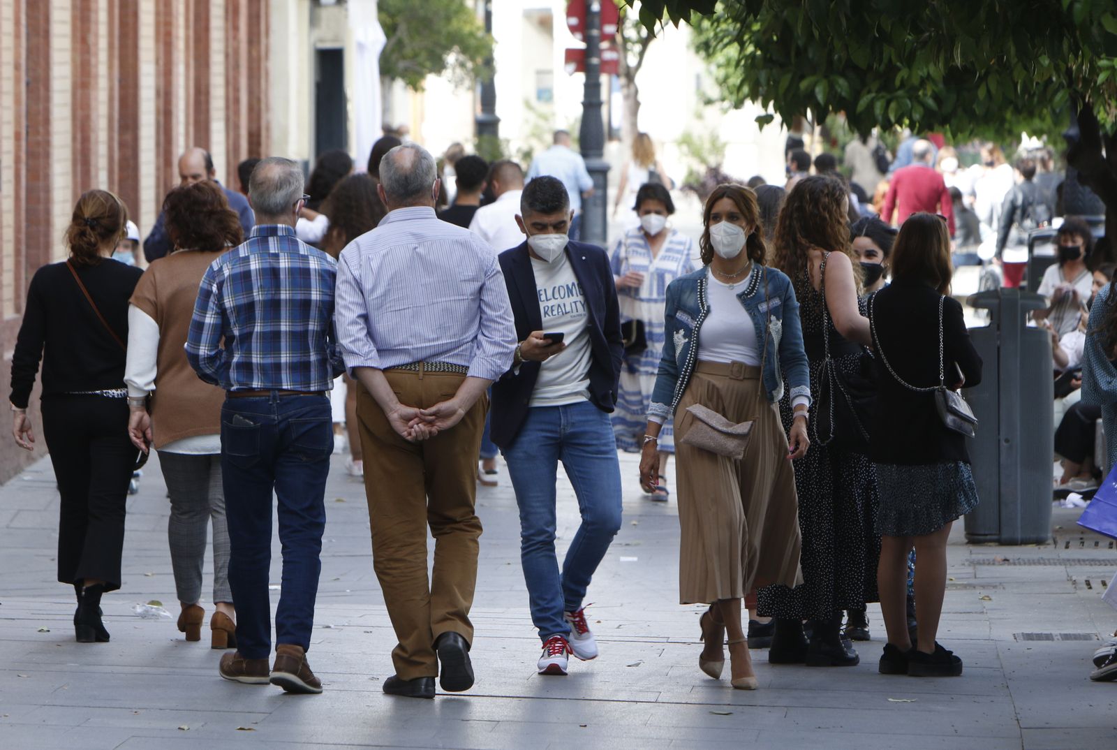 Ambiente en el festivo fin de semana en Sevilla