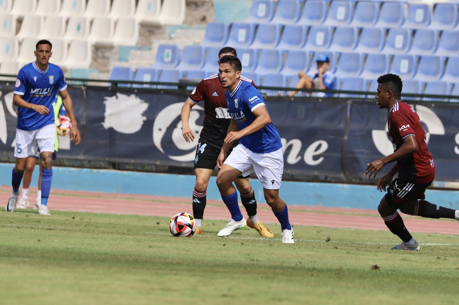 Imágenes del partido entre la UD Melilla y el Recreativo de Huelva