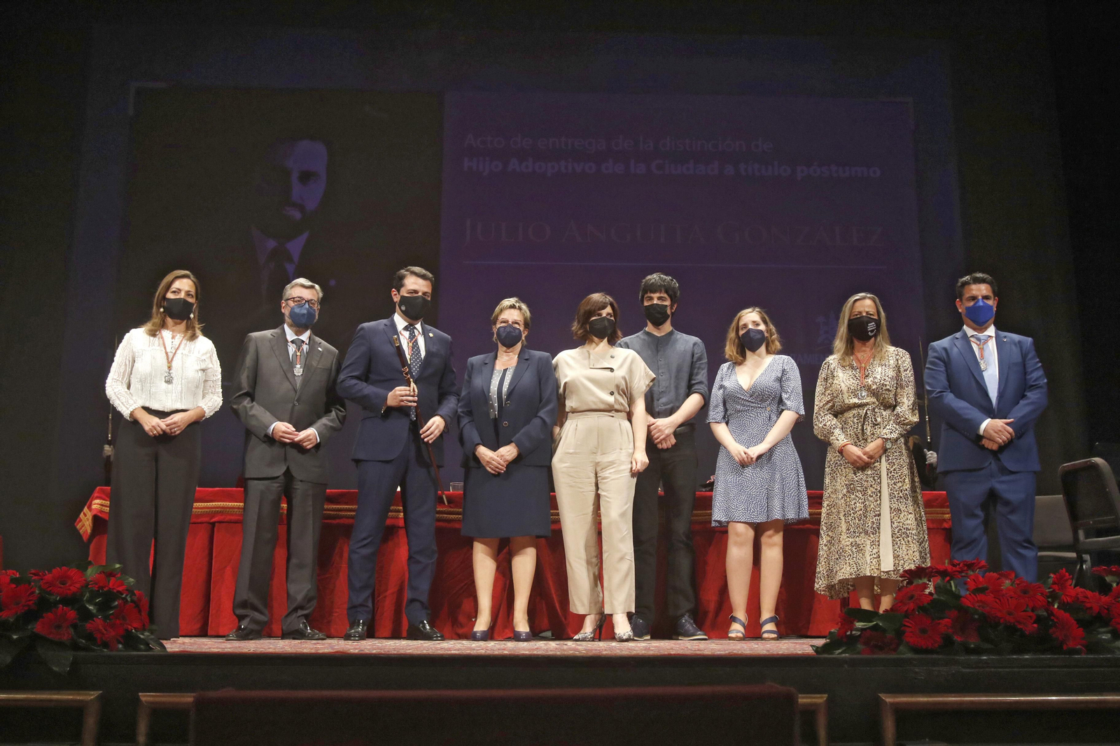 El acto de entrega del título de Hijo Adoptivo de Córdoba a Julio Anguita, en fotografías