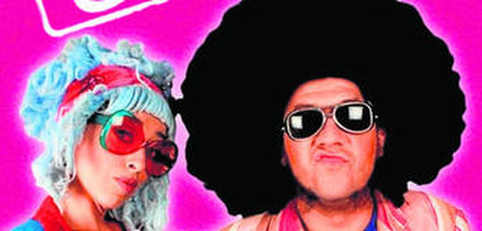 Dos miembros de La Guasa Teatro Circo.