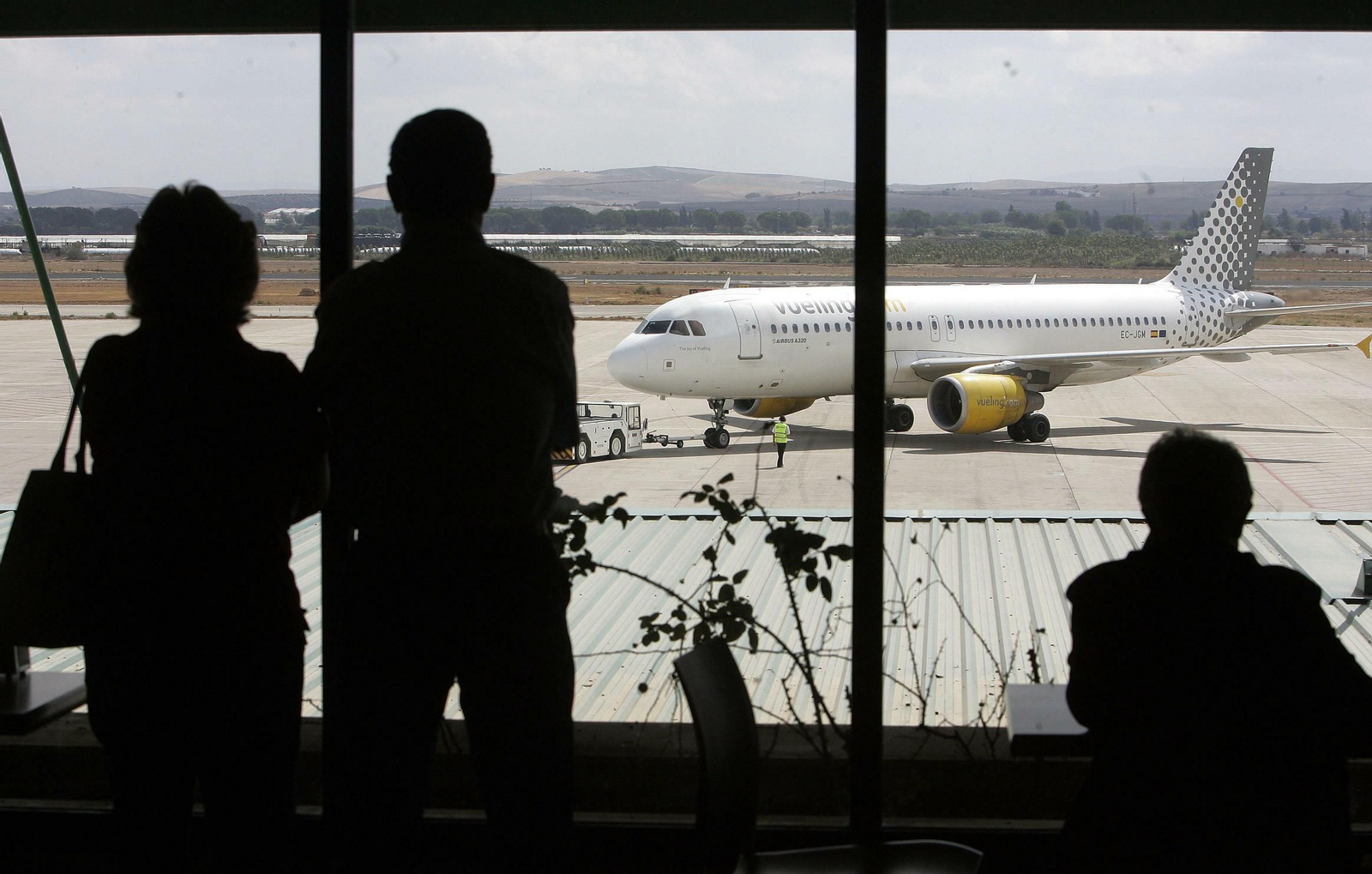 Un avión de Vueling en el aeropuerto de Jerez.
